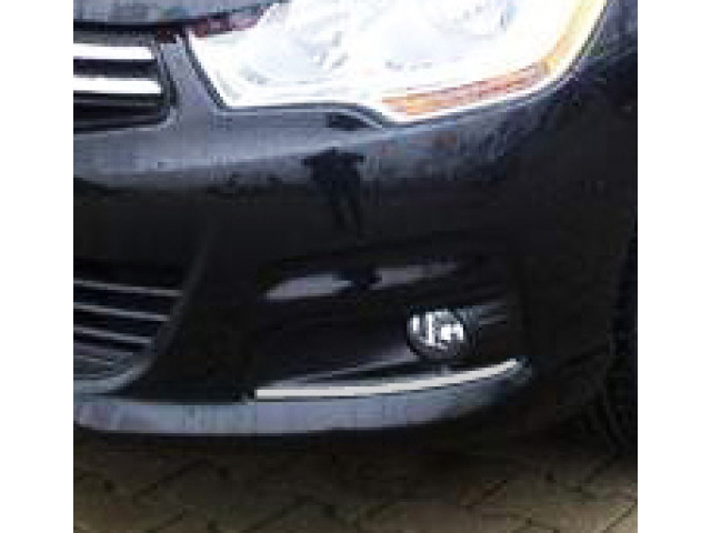 Baguette chromée de contour des antibrouillards compatible avec Citroën C4 1126