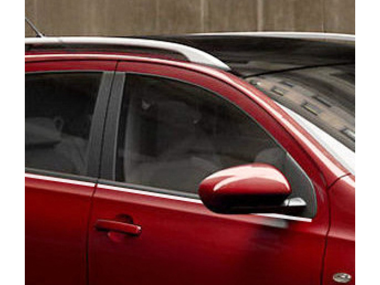 Baguette chrom&eacute;e de contour inf&eacute;rieur des vitres Nissan Qashqai +2 08-10 Nissan Qashqai +2 phase 2 10-14 Nissan Qashqai +2 phase 3 Nissan Qashqai 07-10 Nissan Qashqai phase 2 10-14 Nissan Qashqai phase 3