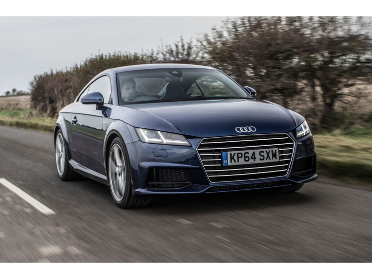 Baguette de calandre chrom&eacute;e compatible avec Audi TT S&eacute;rie 3 14-26