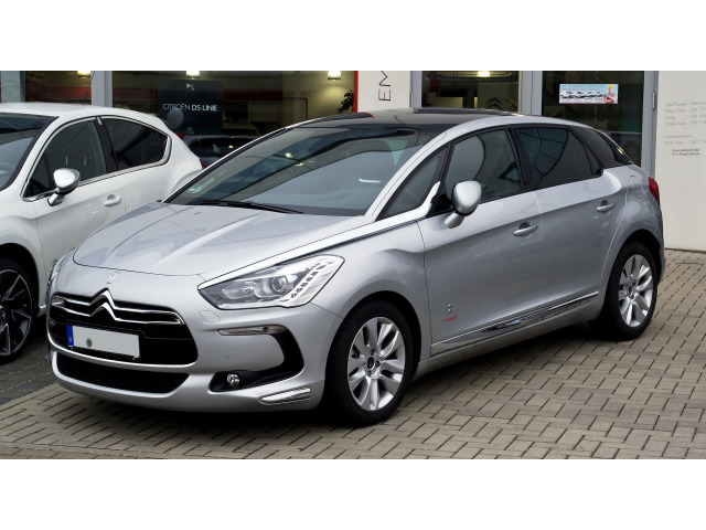 Baguette de calandre supérieure chromée compatible Citroën DS 5