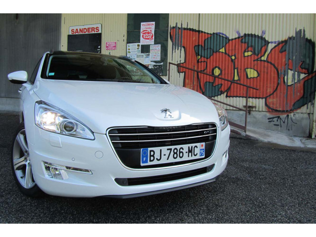 Baguette de calandre supérieure chromée compatible Peugeot 508 Berline  Peugeot 508 SW