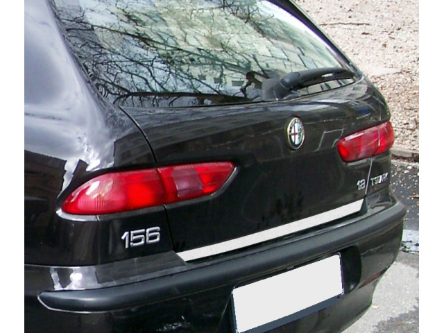 Baguette de coffre chromée compatible avec Alfa Romeo 156 SW