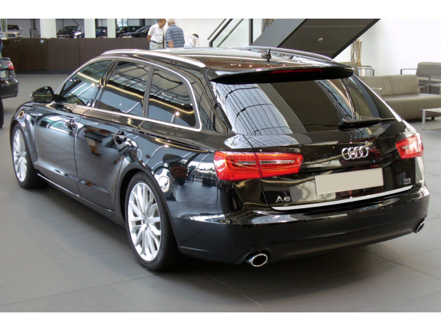 Baguette de coffre chromée compatible avec Audi A6 Série 4 Avant 1015  Audi A6 Série 4 Phase 2 Avant 1418