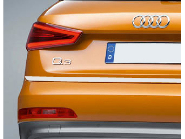 Baguette de coffre chrom&eacute;e compatible avec Audi Q3