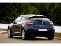 Baguette de coffre chrom&eacute;e compatible avec Renault M&eacute;gane III coup&eacute; 08-12 Renault M&eacute;gane III phase 2 coup&eacute; 12-13 Renault M&eacute;gane III phase 3 coup&eacute; 13-21