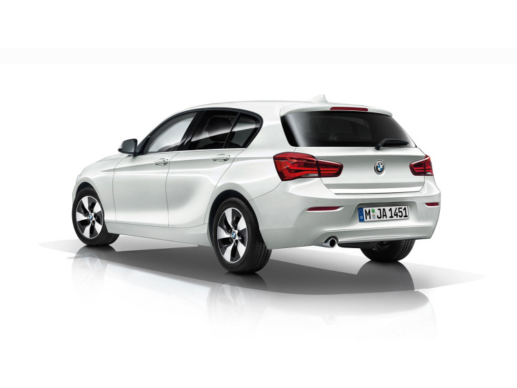 Baguette de coffre chrom&eacute;e pour BMW S&eacute;rie 1 F21 12-15