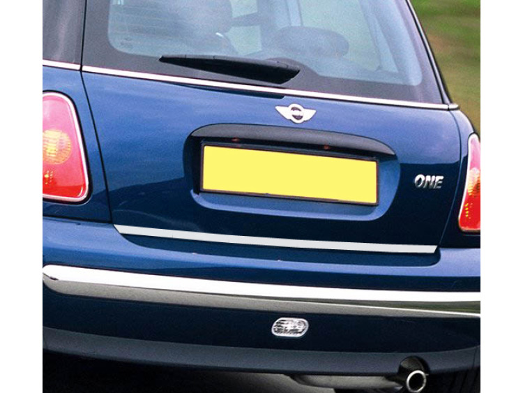Baguette de coffre chrom&eacute;e pour Mini 1 (01-06) Mini 2 Mini 3 Mini Clubman Mini Clubvan Mini Countryman Mini Coup&eacute; Mini Paceman Mini Roadster