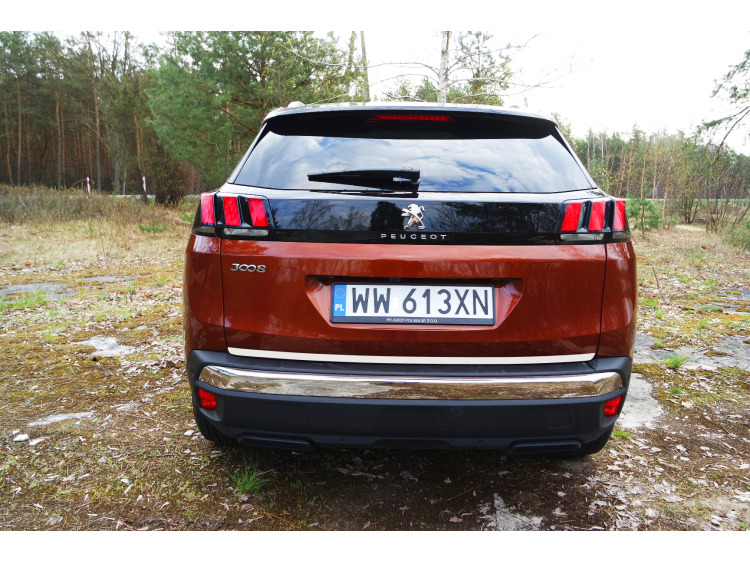 Baguette de coffre chrom&eacute;e pour Peugeot 3008 II (16-20)