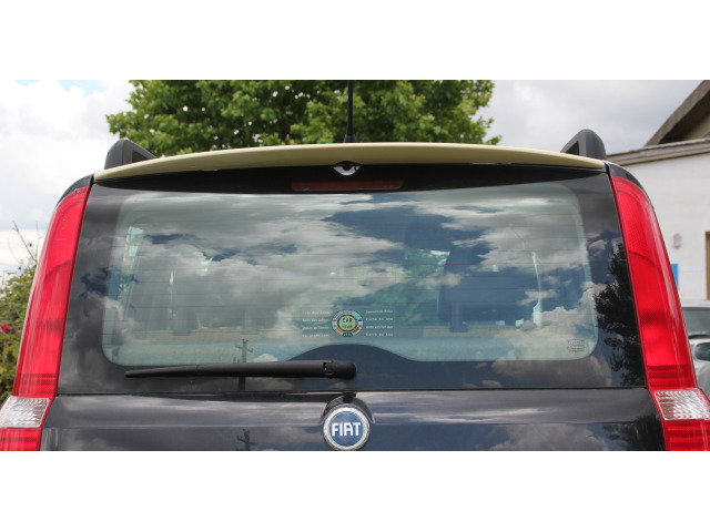 Becquet  aileron compatible avec Fiat Panda 0309 Fiat Panda 0910 Fiat Panda 1011 v1