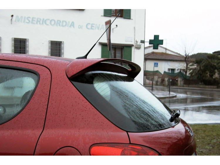 Becquet / aileron compatible avec Peugeot 207 appr&ecirc;t&eacute;