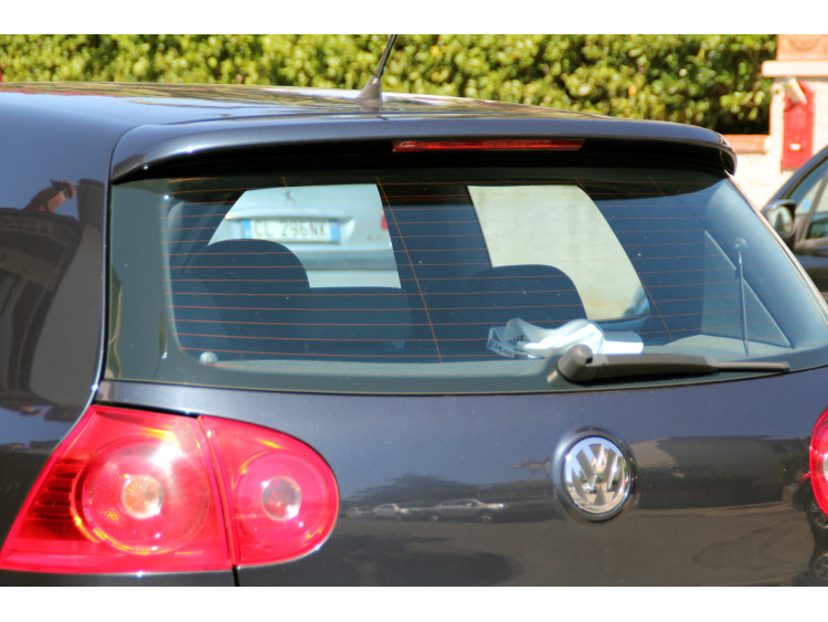 Becquet / aileron compatible avec VW Golf 5 VW Golf 5 GT TDI VW Golf 5 GTI VW Golf 5 R32 v1