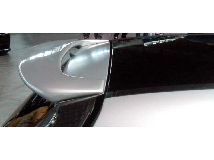 Becquet / aileron pour Opel Corsa C (00-06) appr&ecirc;t&eacute;