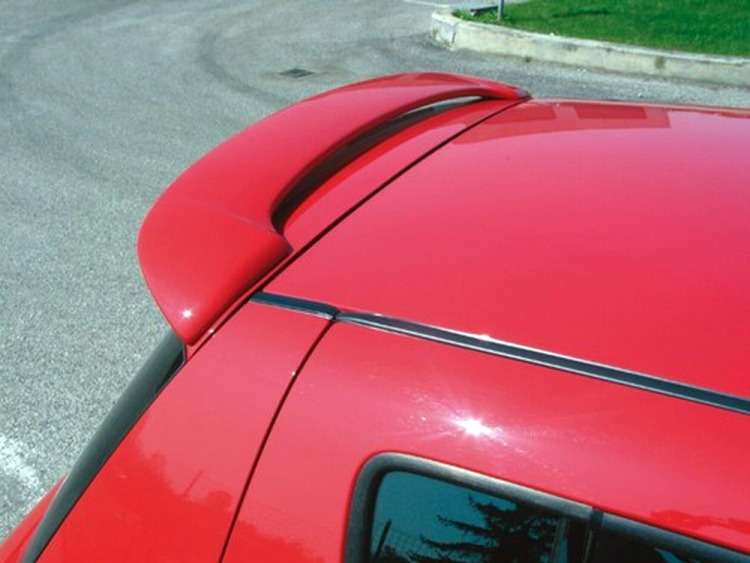Becquet / aileron pour Suzuki Swift II 04-10 appr&ecirc;t&eacute;
